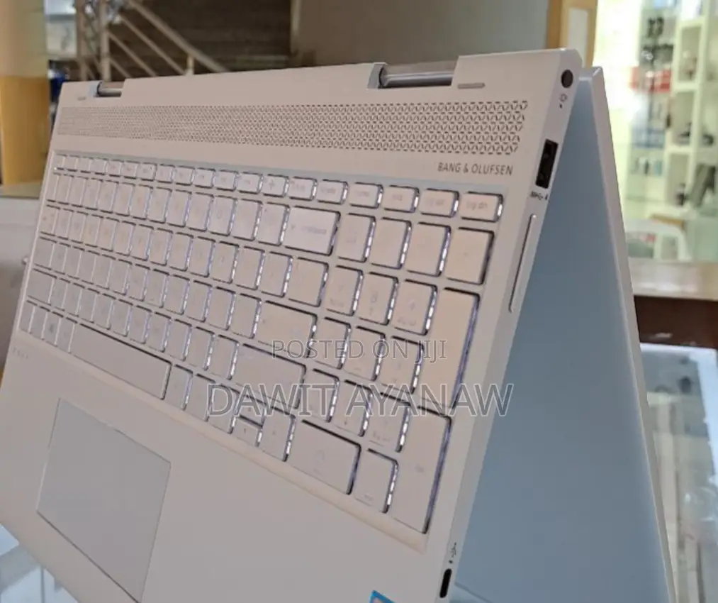 New Laptop HP Envy X360 16GB Intel Core I5 SSD 512GB