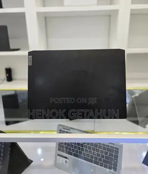 New Laptop Lenovo Ideapad 3 8GB Intel Core i5 HDD 1T