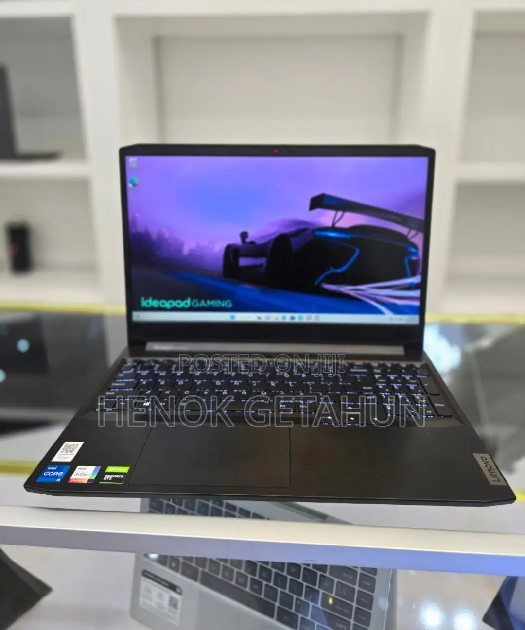 New Laptop Lenovo Ideapad 3 8GB Intel Core i5 HDD 1T