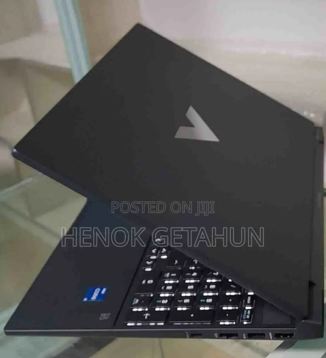 New Laptop HP Victus 15 16GB Intel Core I5 SSD 1T