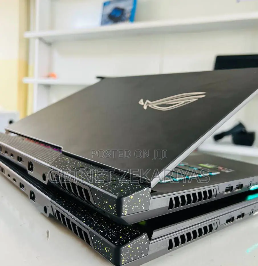 New Laptop Asus ROG Strix G15 16GB AMD Ryzen 7 SSD 1T