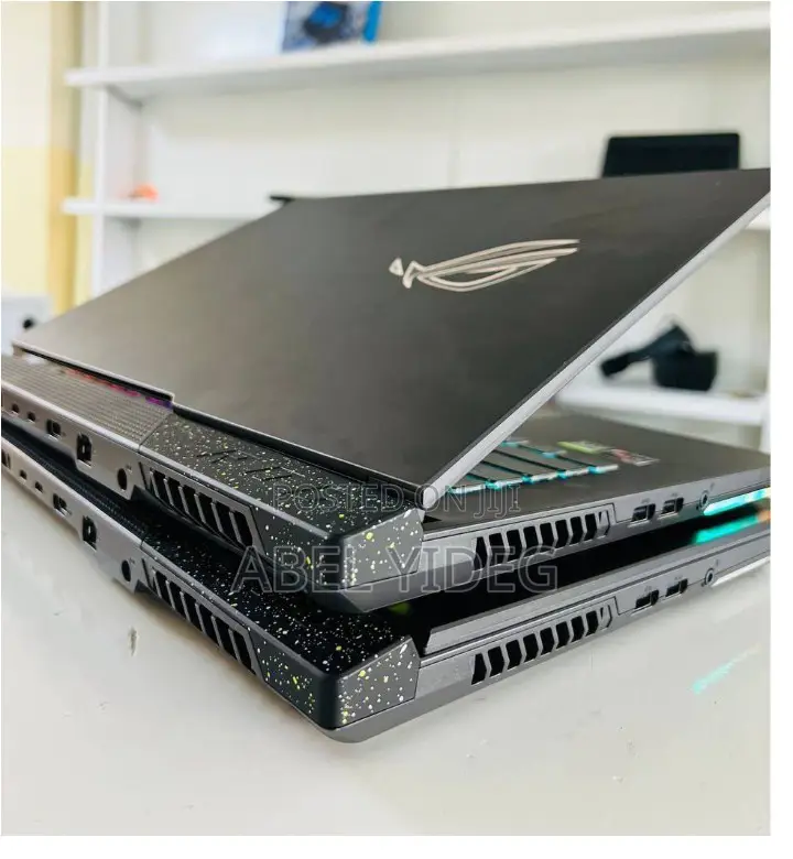 New Laptop Asus ROG Strix G15 16GB AMD Ryzen 7 SSD 1T