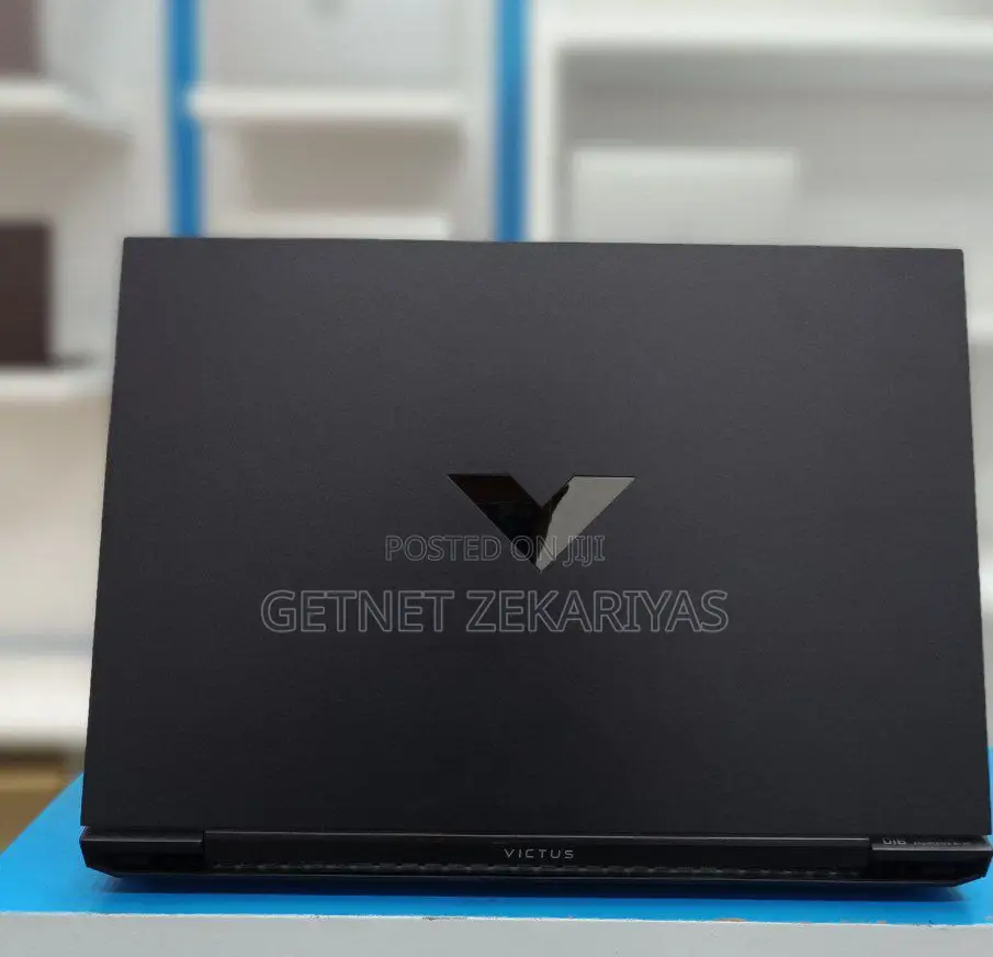 New Laptop HP Victus 16 16GB Intel Core I7 SSD 512GB