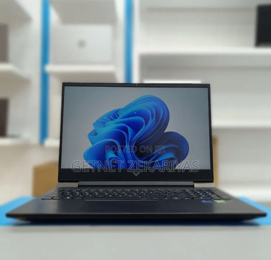 New Laptop HP Victus 16 16GB Intel Core I7 SSD 512GB