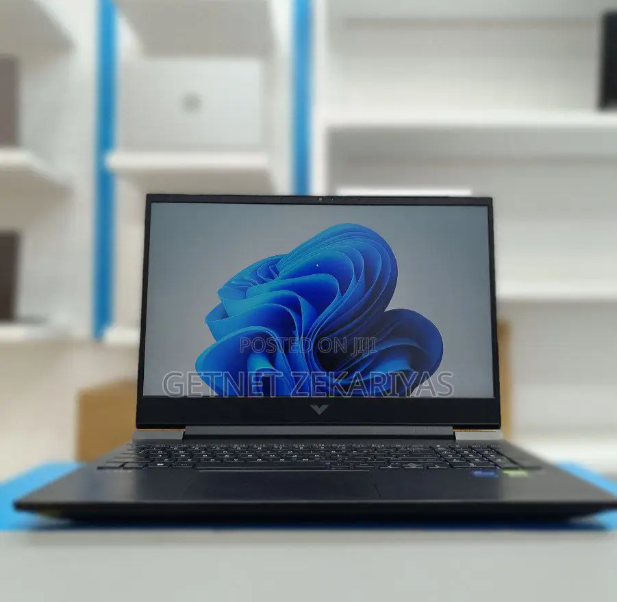 New Laptop HP Victus 16 16GB Intel Core I7 SSD 512GB