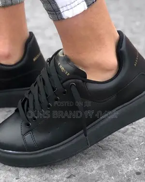 Photo - Alexander McQueen High Master Quality Luxurious Sneakers