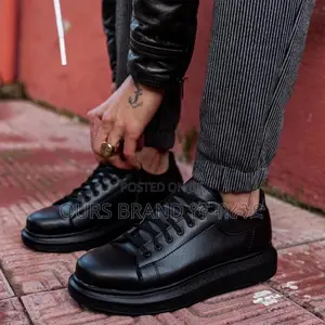 Alexander McQueen High Master Quality Luxurious Sneakers