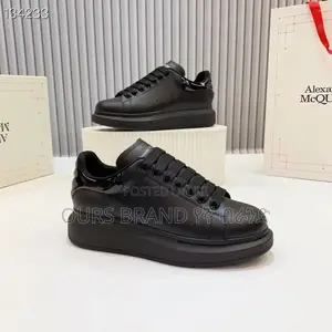 Photo - Alexander McQueen High Master Quality Luxurious Sneakers
