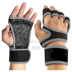 Photo - Gym Glove - Wrist Support