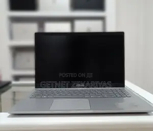 New Laptop Asus VivoBook 15 X505BA 8GB Intel Core I5 SSD 512GB