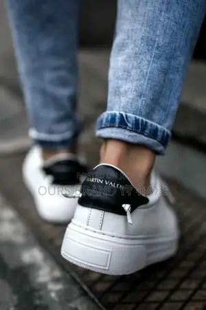 Alexander McQueen High Master Quality Luxurious Sneakers