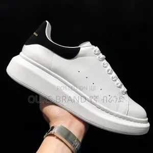 Photo - Alexander McQueen High Master Quality Luxurious Sneakers