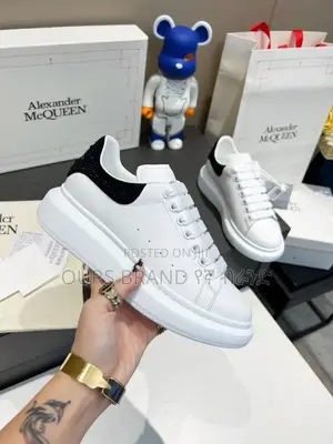 Alexander McQueen High Master Quality Luxurious Sneakers