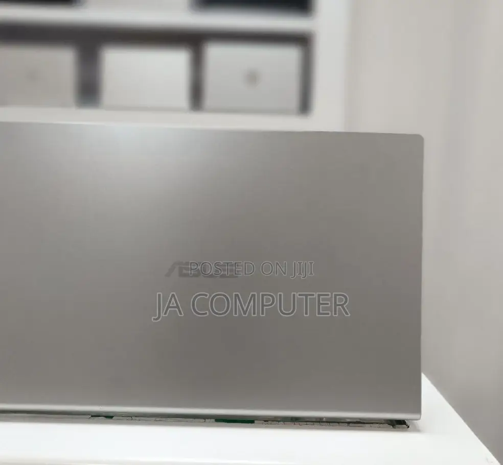 New Laptop Asus VivoBook 15 X510UQ 8GB Intel Core I5 SSD 512GB