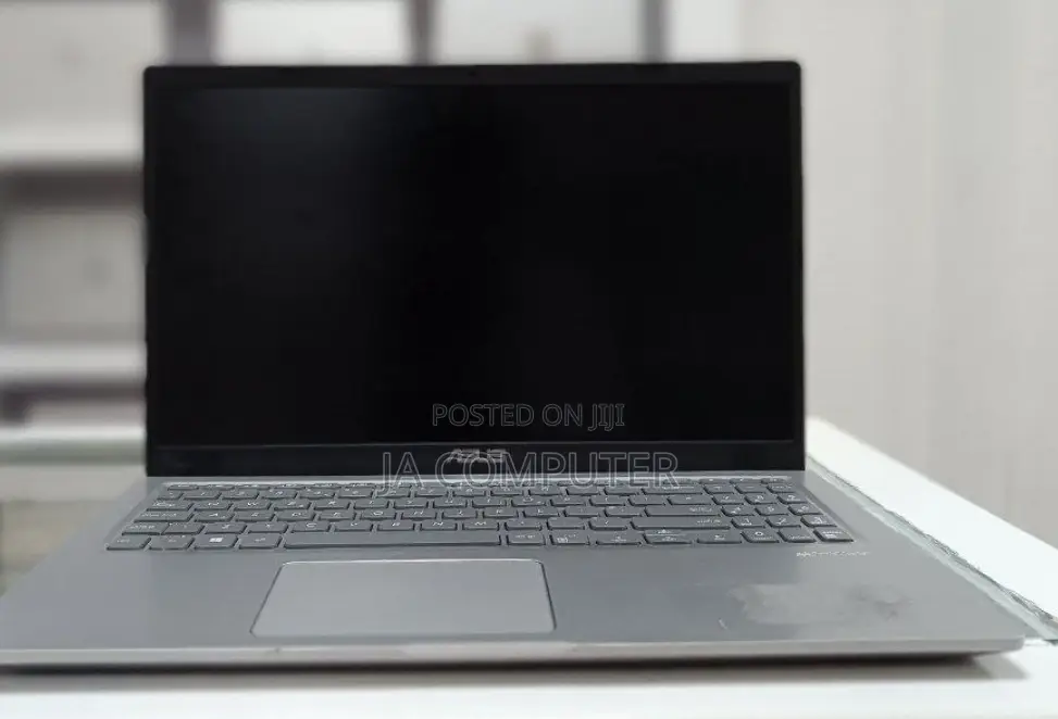 New Laptop Asus VivoBook 15 X510UQ 8GB Intel Core I5 SSD 512GB