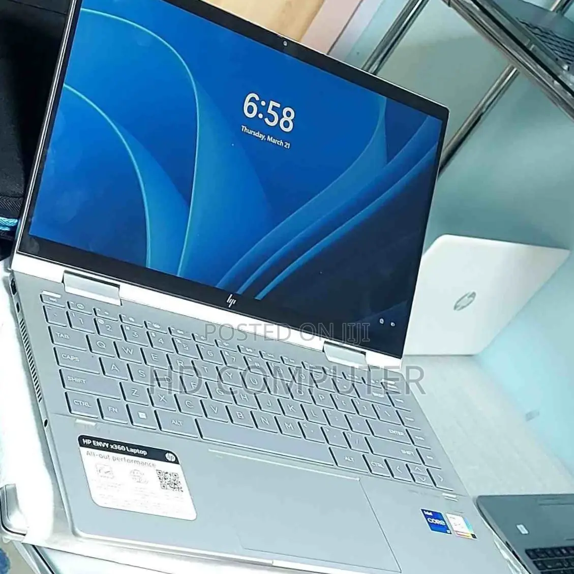 New Laptop HP Envy X360 16GB Intel Core I7 SSD 1T