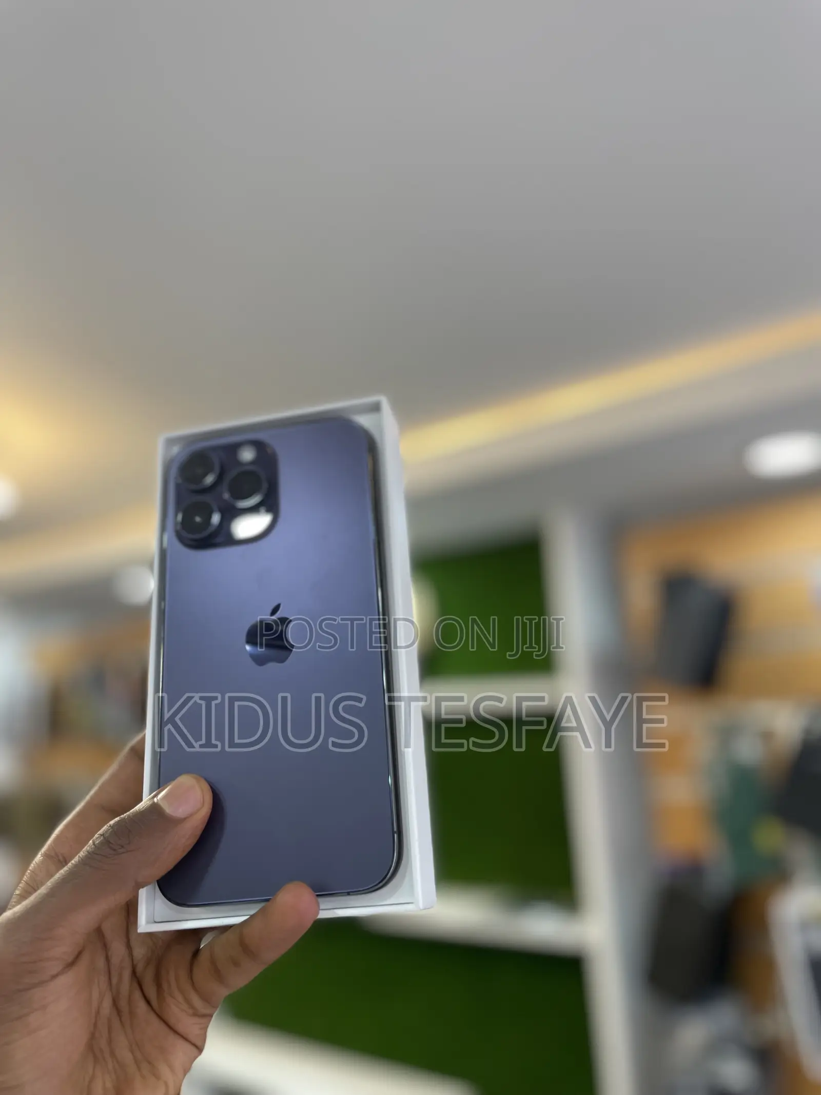 New Apple iPhone 14 Pro Max 256 GB Purple