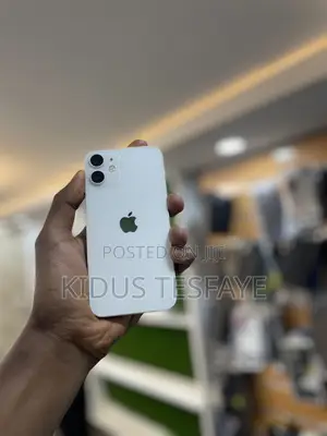Apple iPhone 12 mini 64 GB White
