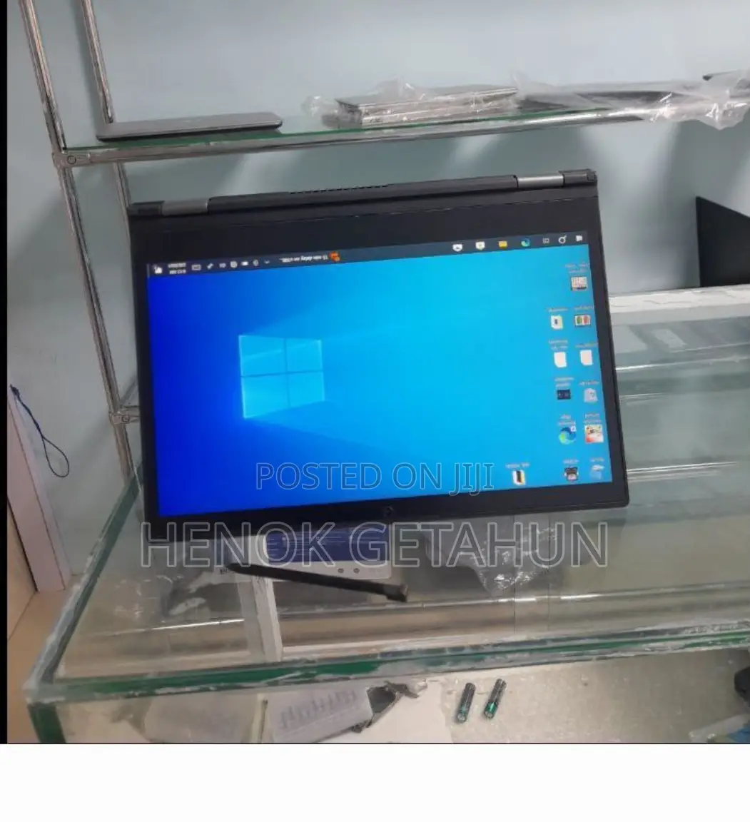 New Laptop Lenovo ThinkPad Yoga 370 8GB Intel Core I5 SSD 512GB