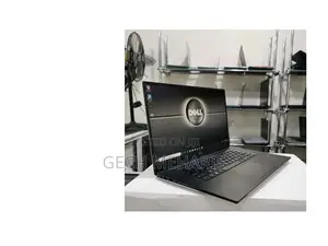 New Laptop Dell Precision 5530 16GB Intel Core I7 SSD 512GB