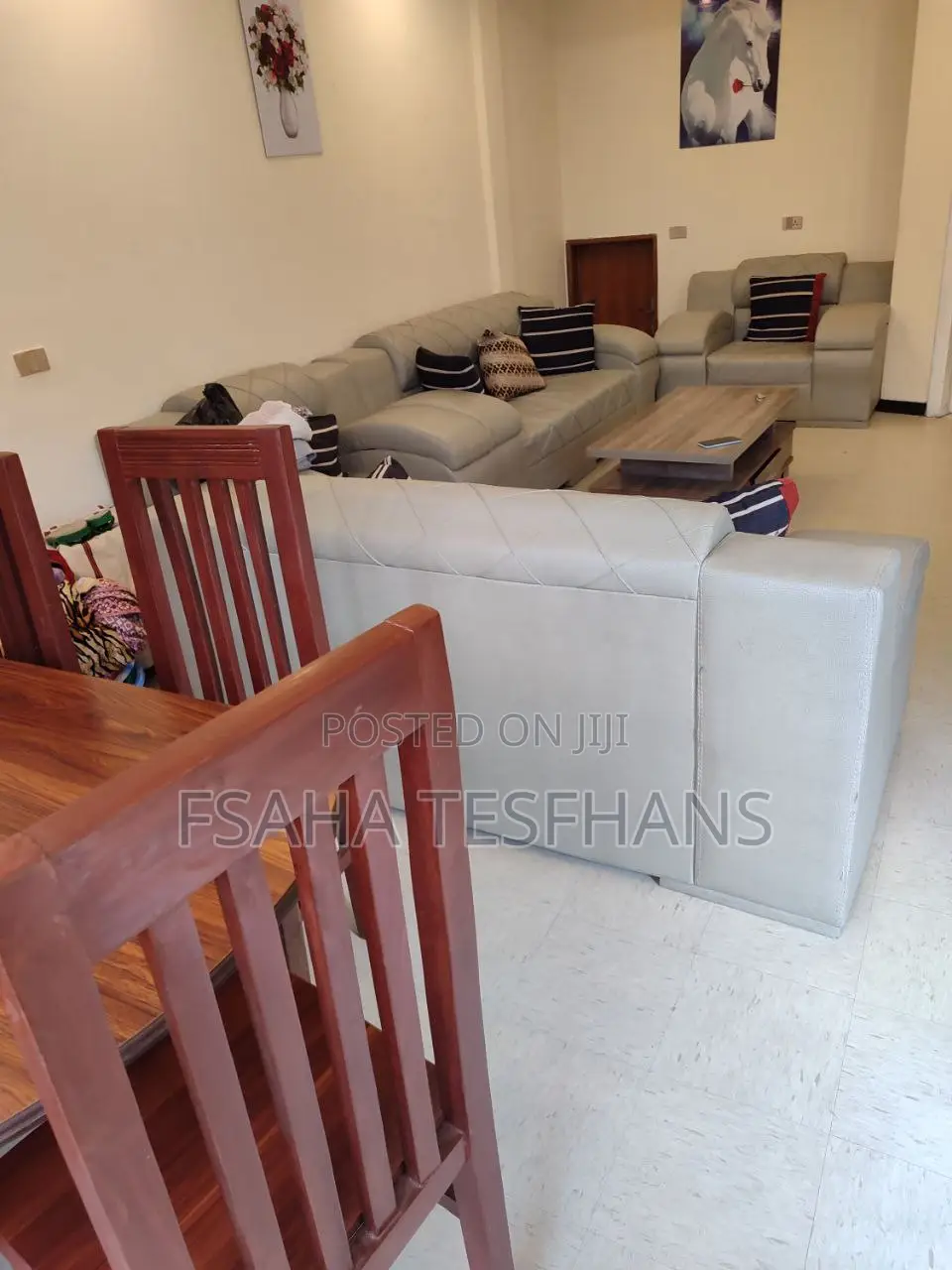 Furnished 5bdrm House in G+2 House, Yeka for rent