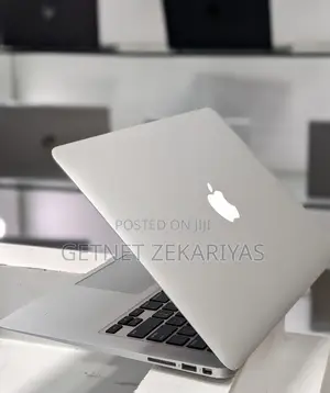 New Laptop Apple MacBook Air 2018 8GB Intel Core i7 SSD 256GB