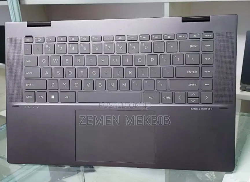 New Laptop HP 16GB AMD Ryzen 7 SSD 512GB