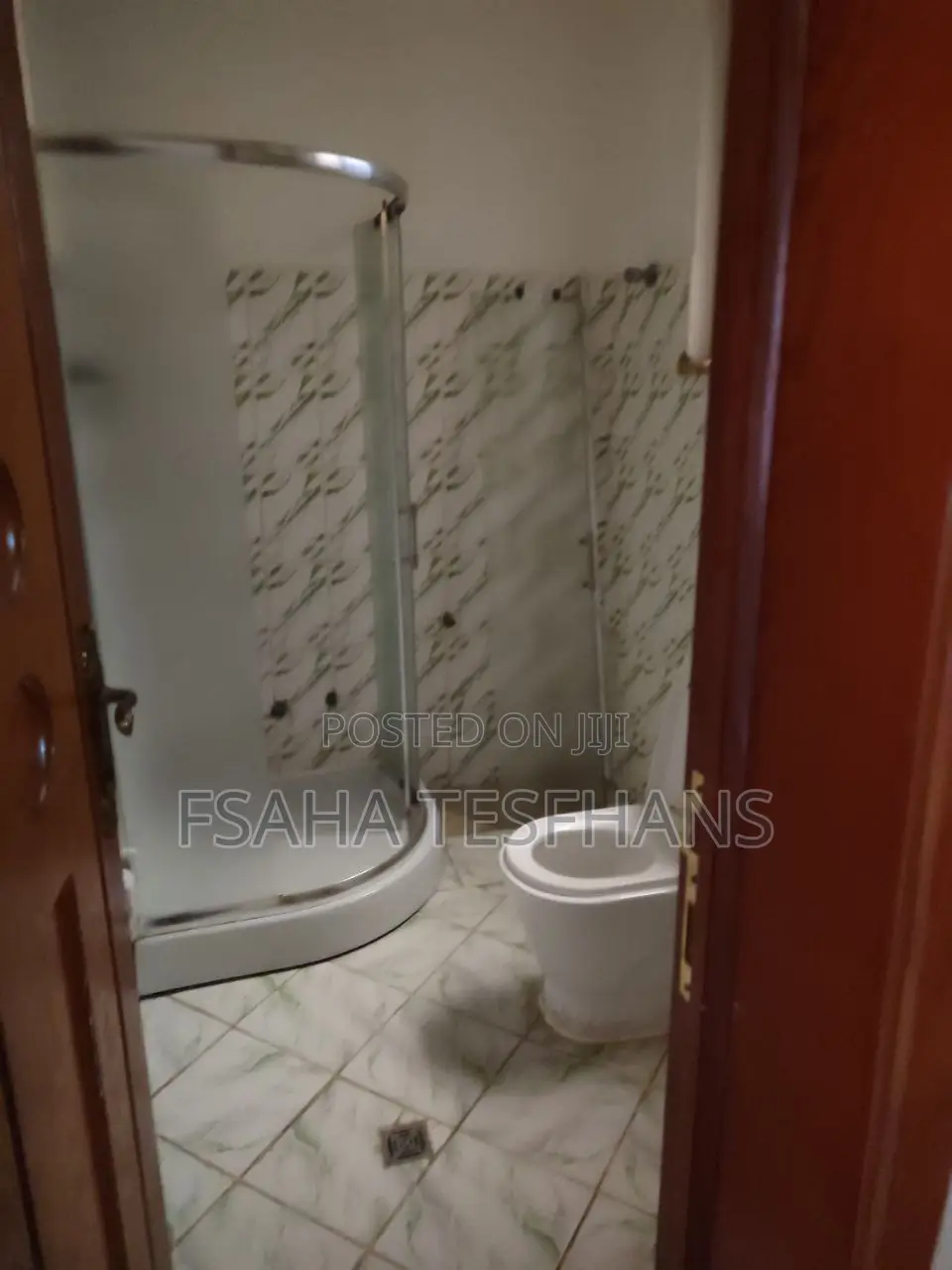 5bdrm House in G+2 House, Yeka for rent