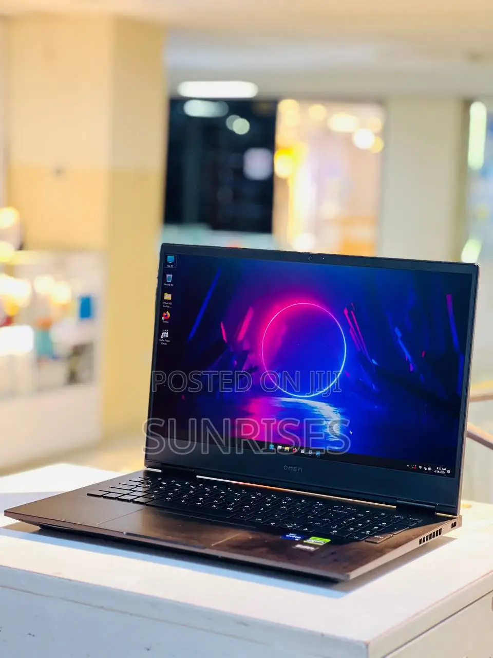 New Laptop HP Omen 17 32GB Intel Core I9 SSD 2T