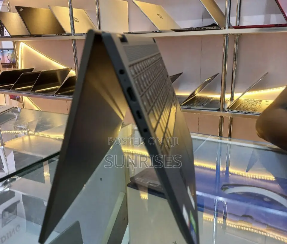 New Laptop Lenovo IdeaPad Z560 16GB Intel Core I7 SSD 512GB