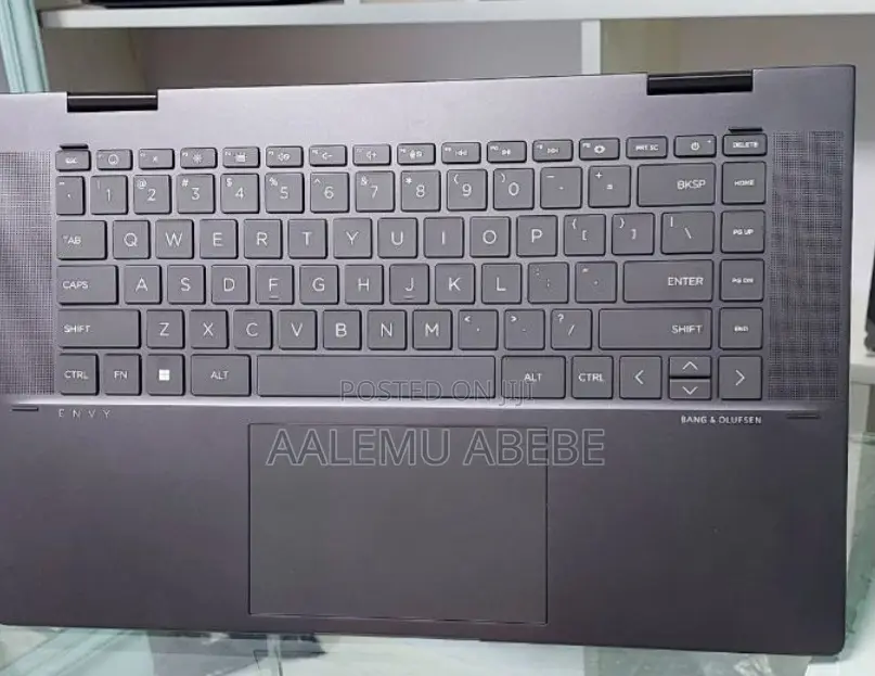 New Laptop HP Envy X360 16GB AMD Ryzen 7 SSD 512GB