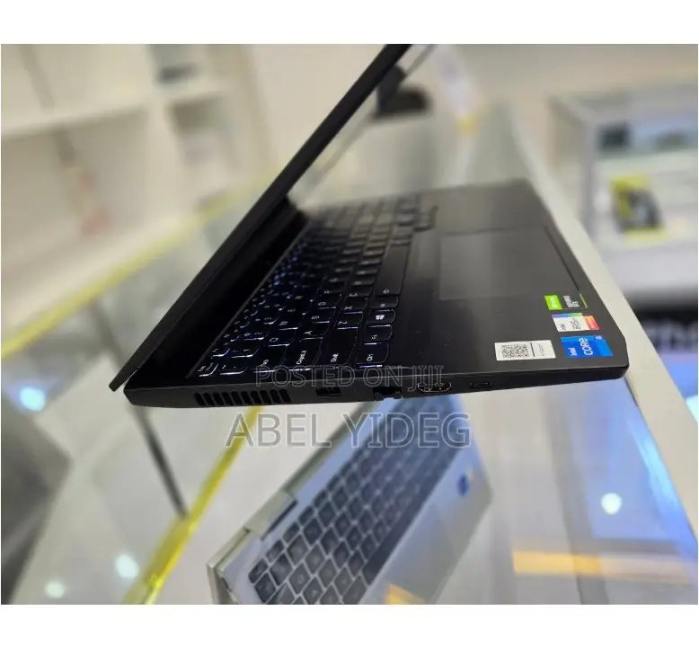 New Laptop Lenovo Ideapad 3 8GB Intel Core I5 HDD+SSD 1T