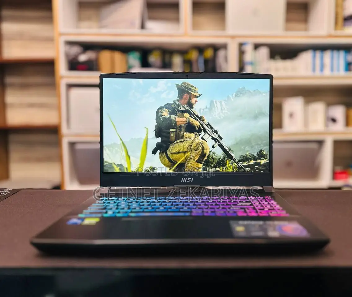 New Laptop MSI GE62VR 7RF Apache Pro 16GB Intel Core I7 SSD 512GB