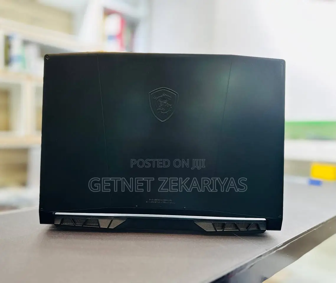 New Laptop MSI GE62VR 7RF Apache Pro 16GB Intel Core I7 SSD 512GB