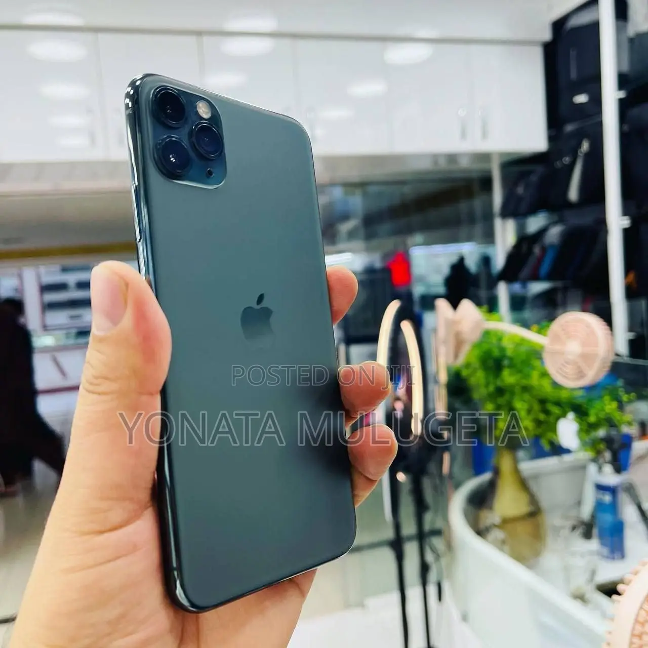 Apple iPhone 11 Pro Max 64 GB