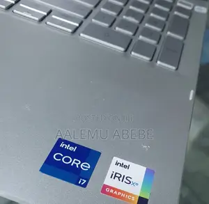 New Laptop Dell XPS 15 16GB Intel Core I7 SSD 512GB