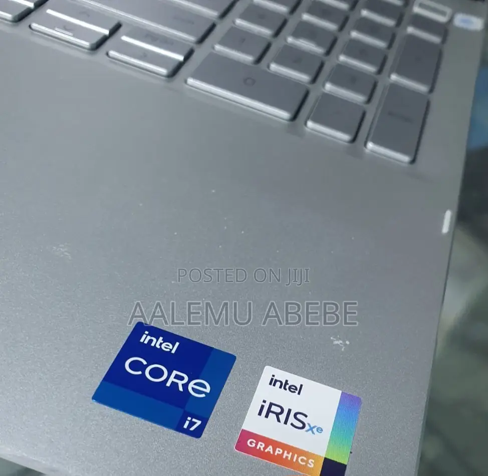 New Laptop Dell XPS 15 16GB Intel Core I7 SSD 512GB