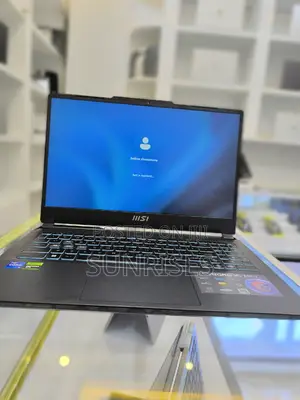 New Laptop MSI CR41-0M 16GB Intel Core I7 SSD 512GB
