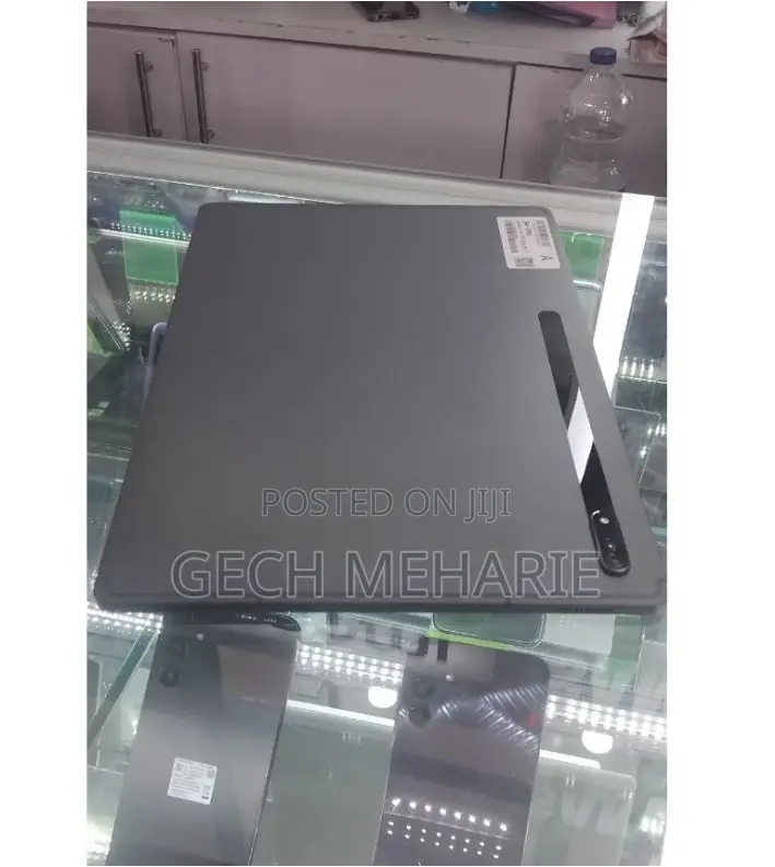 New Laptop Samsung 12GB Intel Core I7 SSD 256GB