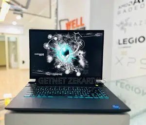 New Laptop Alienware M17x R2 16GB Intel Core I9 SSD 1T