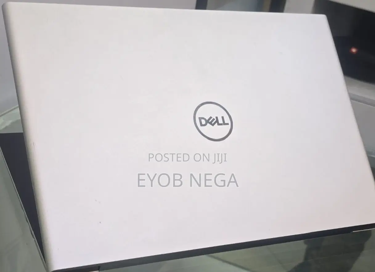 New Laptop Dell Vostro 15 3000 16GB Intel Core I7 SSD 512GB