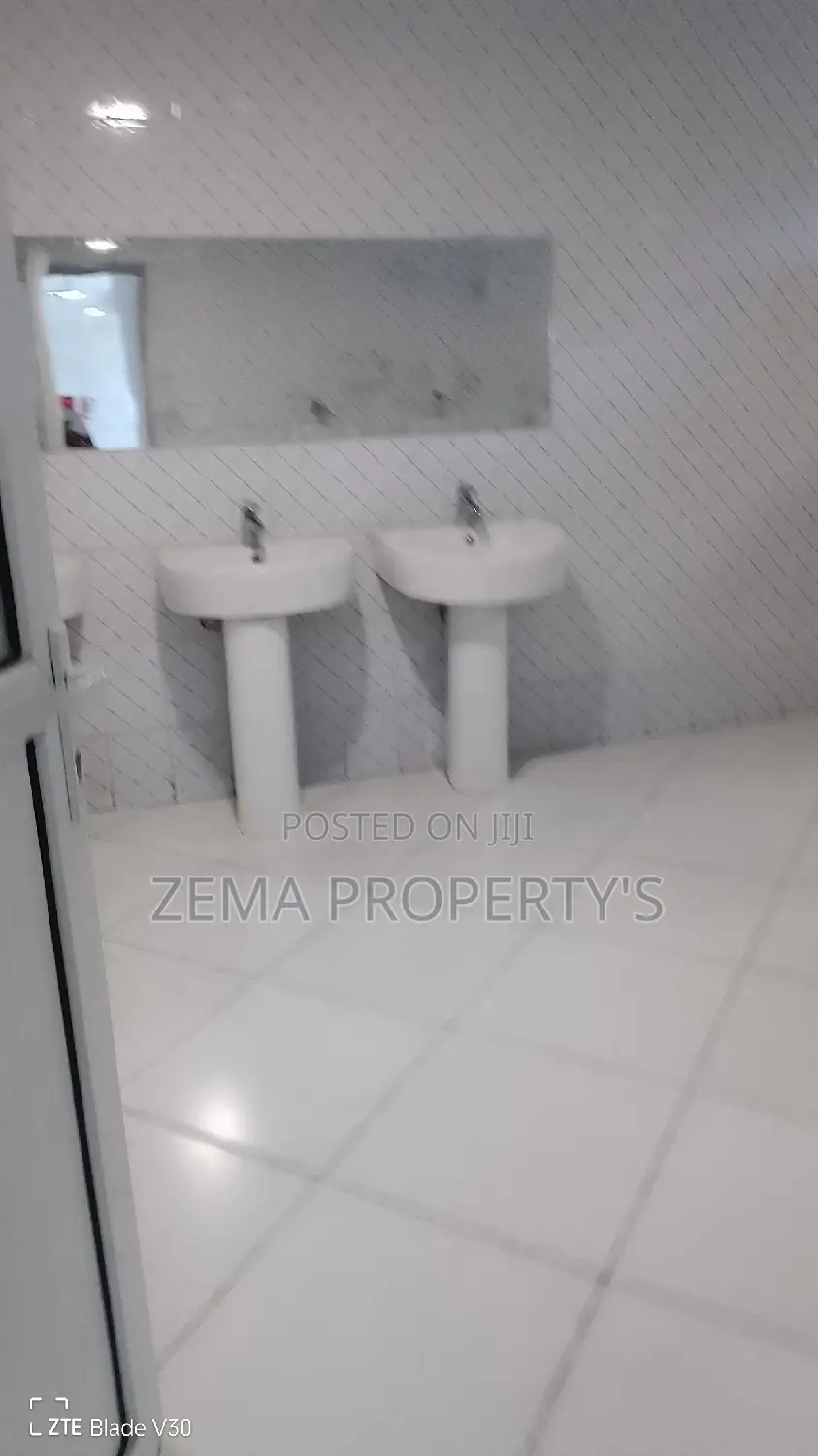 Office Space for Rent Around Radison Blu