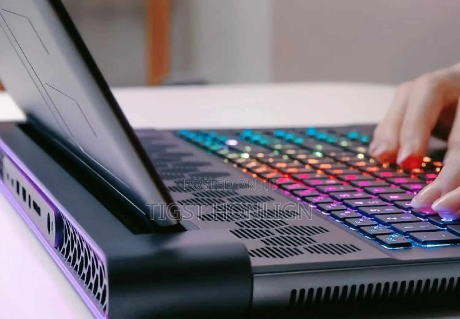 New Laptop Alienware Area-51m 16GB Intel Core I7 SSD 1T