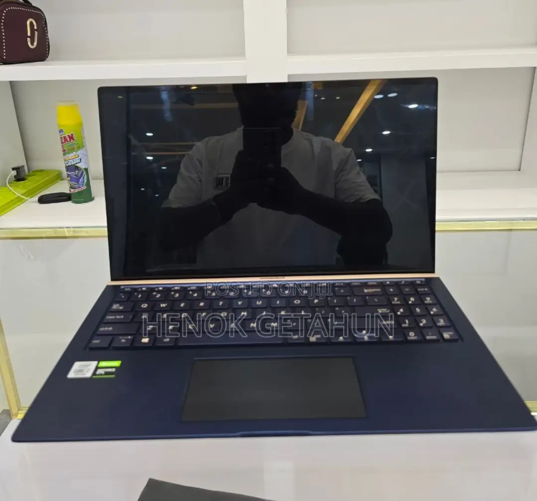 New Laptop Asus VivoBook 15 X505BA 16GB Intel Core I7 SSD 1T