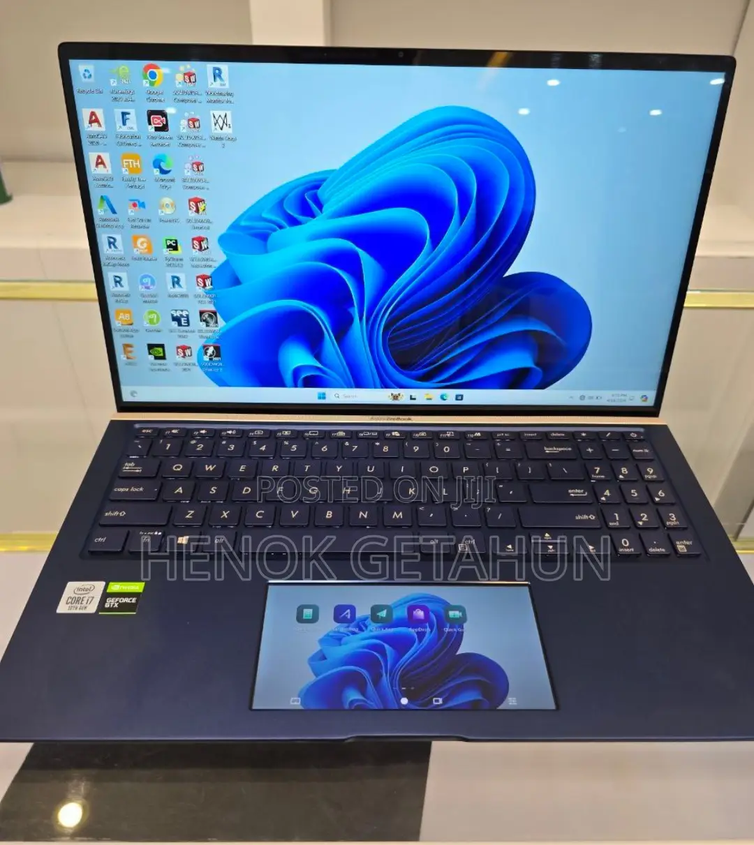 New Laptop Asus VivoBook 15 X505BA 16GB Intel Core I7 SSD 1T