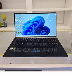 New Laptop Asus VivoBook 15 X505BA 16GB Intel Core I7 SSD 1T