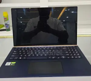 New Laptop Asus VivoBook E12 E203NA 16GB Intel Core I7 SSD 1T