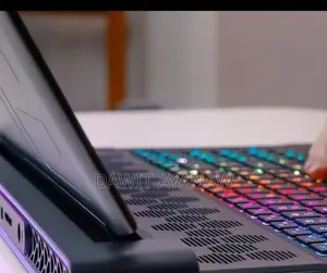 New Laptop Alienware M17x R2 16GB Intel Core I7 SSD 1T