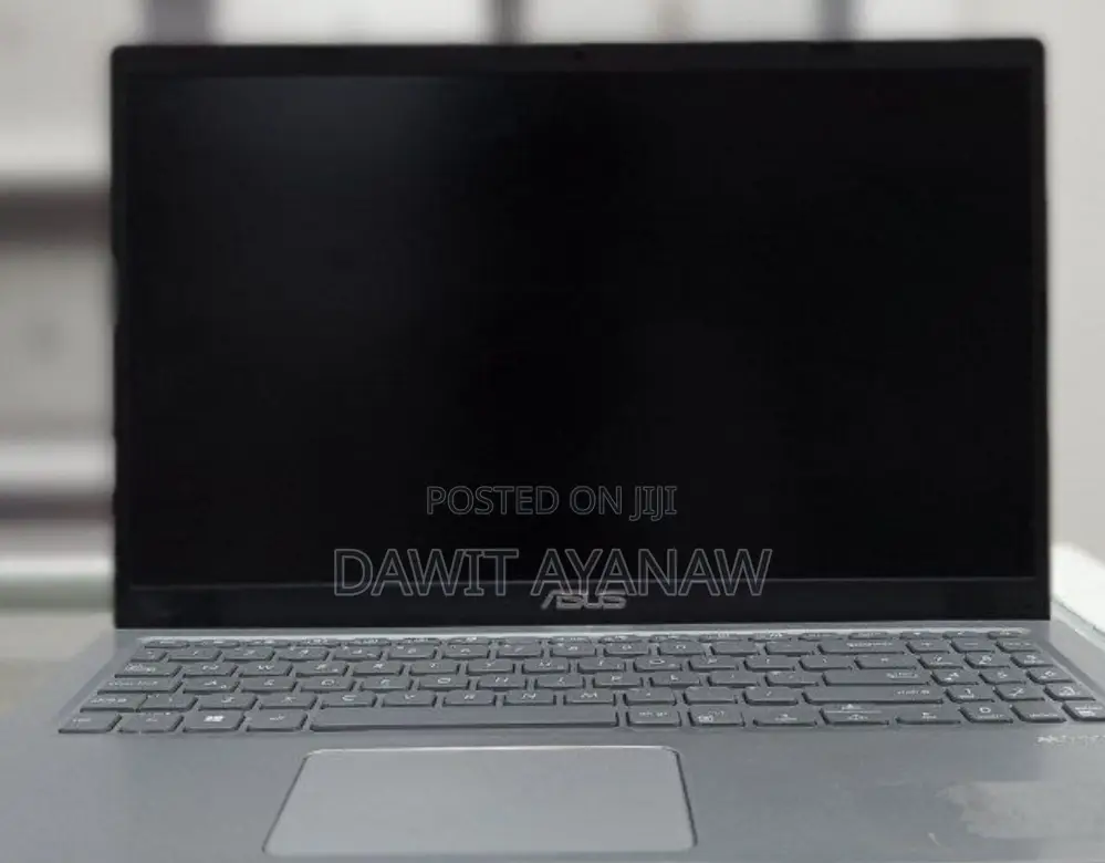 New Laptop Asus VivoBook 15 X505BA 8GB Intel Core I5 SSD 512GB