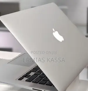 Laptop Apple MacBook Pro 2013 8GB Intel Core I7 SSD 256GB